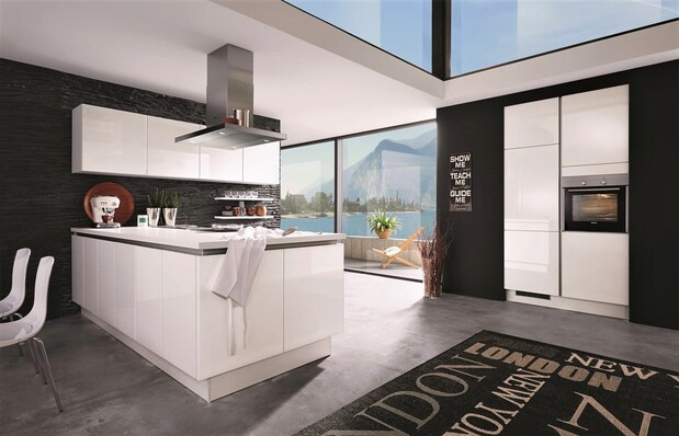 Impuls 4050: modernen Hochglanz-Design im Küche